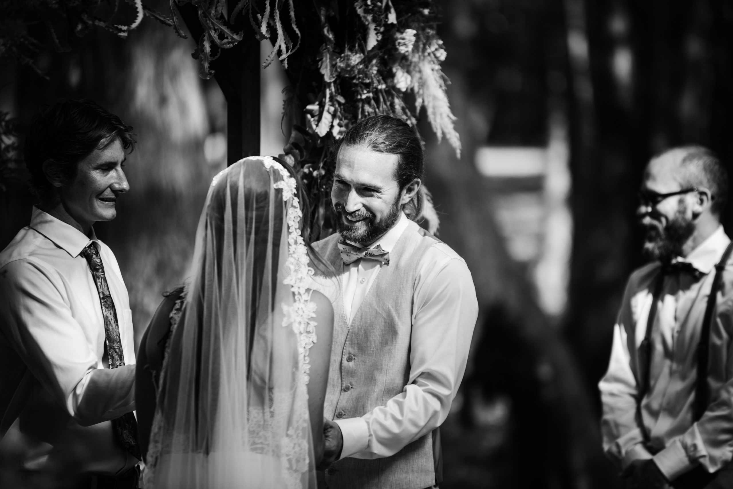 Wedding Ceremony at Rees Lake Spirit of the Suwannee, Live Oak Florida, Black Tie and Co.