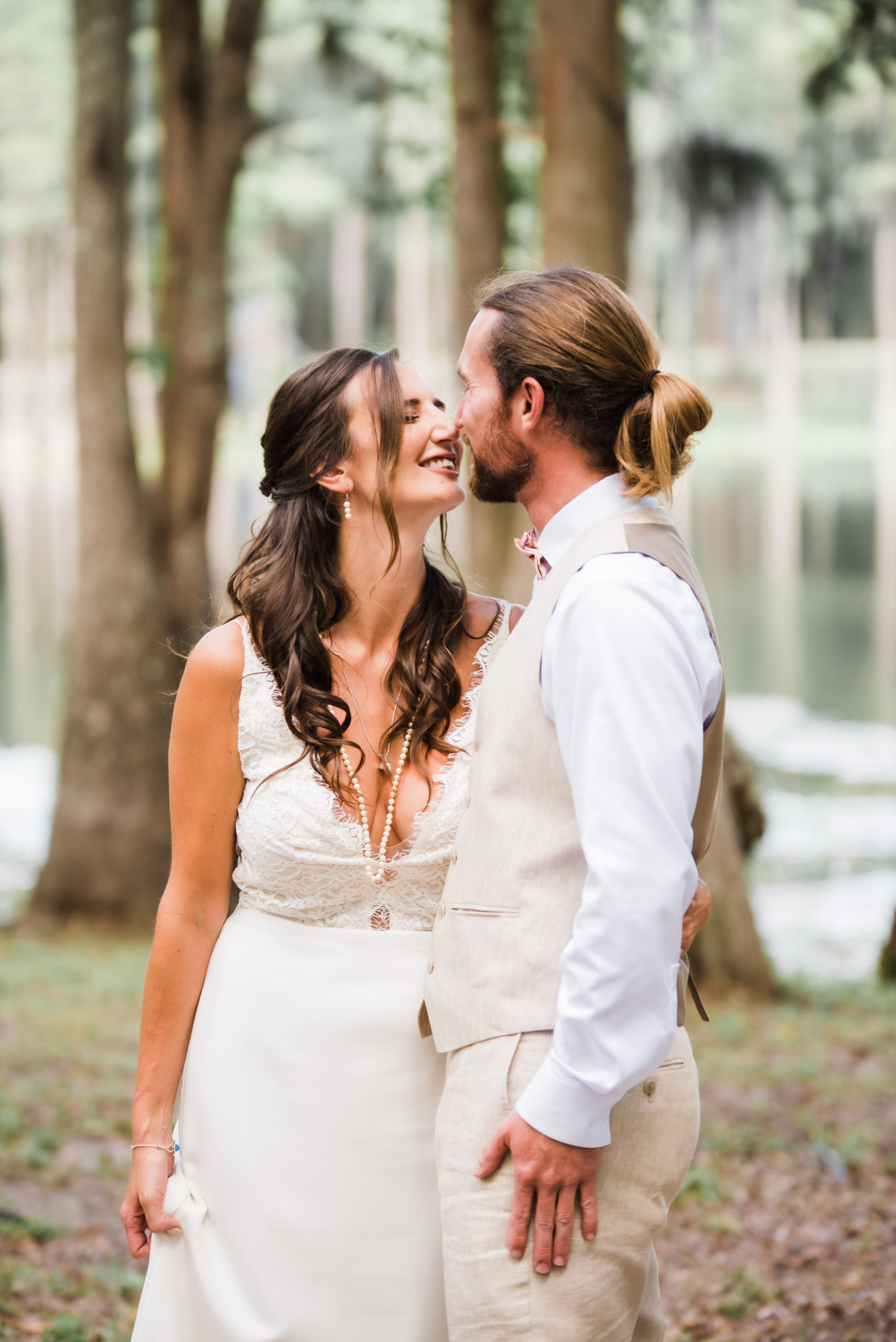 Bride and Groom photos at Spirit of the Suwannee wedding, Live Oak Florida, Black Tie and Co.